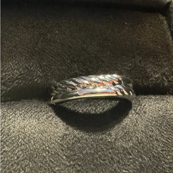 Silver and gold crossover cable ring - Picture 4 of 4